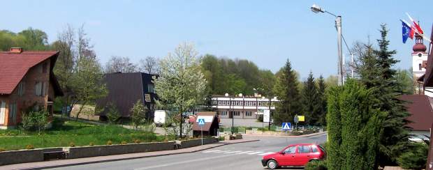 Centrum Żegociny w dniu 1 maja 2004 roku.