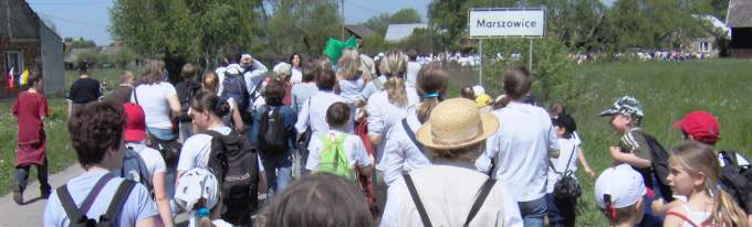 Modziez na Szlaku Papieskim apanw - Niegowi - VI Rajd Szlakiem Papieskim 21.05.2005