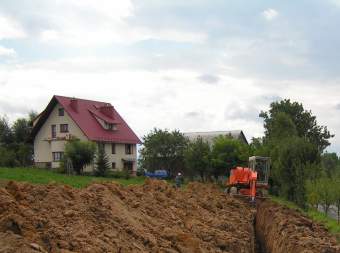 Budowa sieci wodociagowej w kcie Grnej - przysiek Konice.