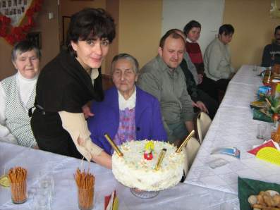Urodzinowy tort na 3-lecie DS.