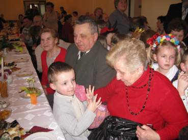 Spotkanie z babciami i dziadkami w CKSiT w egocinie.
