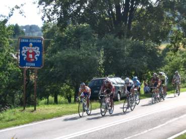  66. Tour de Pologne - kolarze w Rozdzielu.