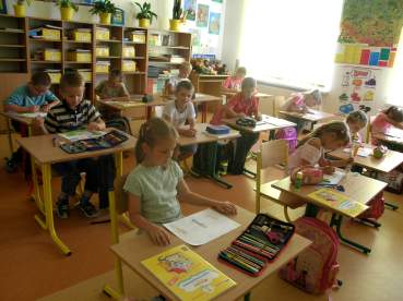 Pierwsze zajcia uczniw klasy pierwszej w PSP w Bytomsku.