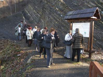 Zwiedzanie Geologicznego Parku Piaskowcw Grodziskich w egocinie.