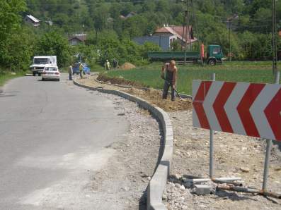Budowa chodnika w Bytomsku.