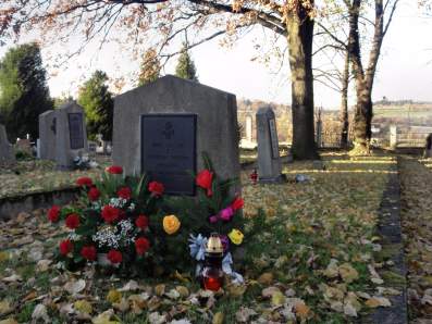 Cmentarz parafialny w egocinie - 30.10.2010.