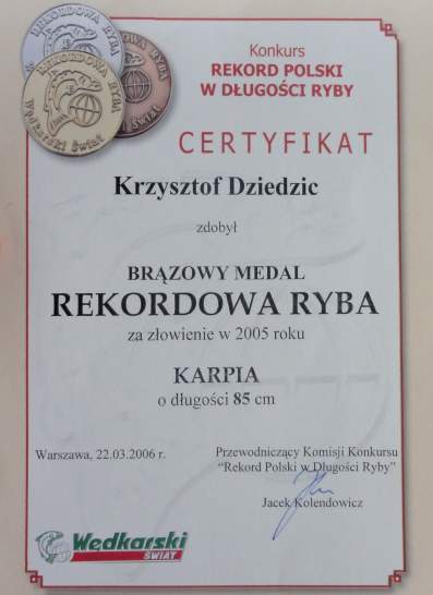 Certyfikat za rekordowego karpia z 2005 roku.