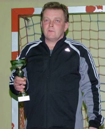 Najlepszy zawodnik: S. Pczek.