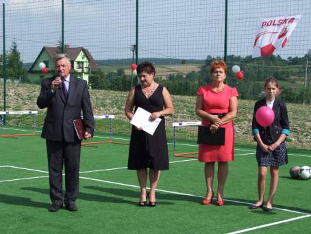  Oddanie do uytku placu zabaw i boiska w Bytomsku - 18.09.2012 r. 