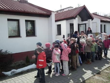 Spotkanie integracyjne przedszolakw w uczniami PSP w kcie Grnej - 11.04.2013 r.