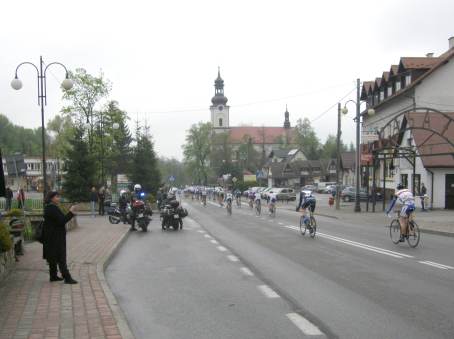 Przejazd kolarzy KWK przez centrum egociny - 04.05.2013r.