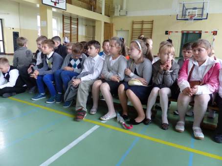 Inauguracja roku szkolnego 2014/2015 w PSP w egocinie.
