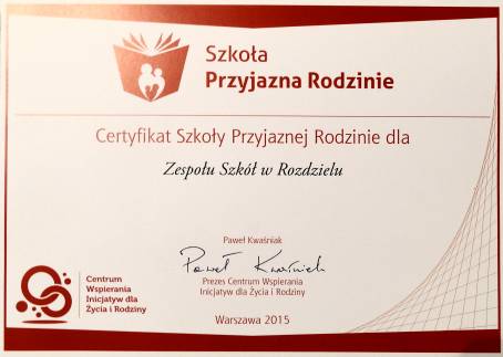 Certyfikat dla ZS w Rozdzielu.