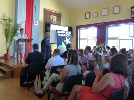 Inauguracja roku szkolnego 2016/2017 w PSP w Zegocinie.