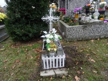 2 listopada 2016 roku - Cmentarz parafialny w egocinie.