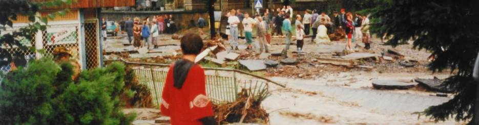 egocina - 9  lipca 1997 roku - centrum wsi.