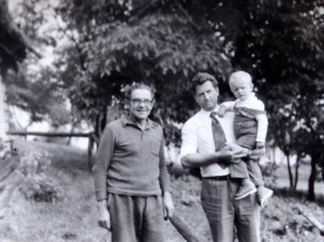Jzef Gajewski z synem i wnukiem.