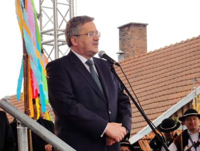 Przemawia Prezydent RP Bronisaw Komorowski.