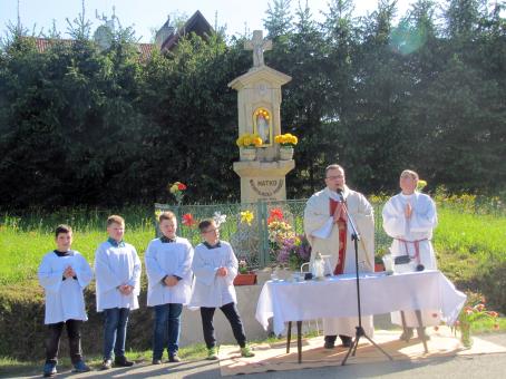 Nabożeństwo przy Figurze Matki Bożej w Bełdnie - 07.05.2018