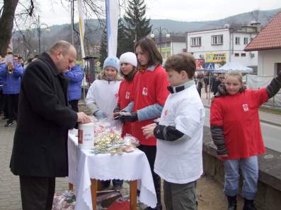 Akcja charytatywna Szkolnego Koa Caritas w Bytomsku.