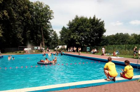 Niedziela na basenie w Łąkcie Górnej - 08.07.208