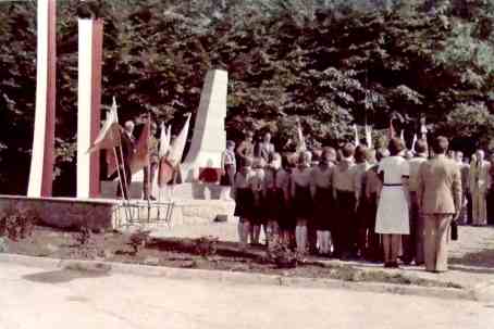 Uroczystość odsłonięcia pomnika - 02.09.1979 r.