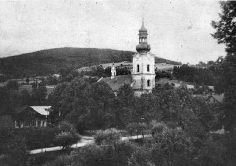 Ok. 1925 r. Panorama na kościół w Żegocinie i pasmo Łopusza.