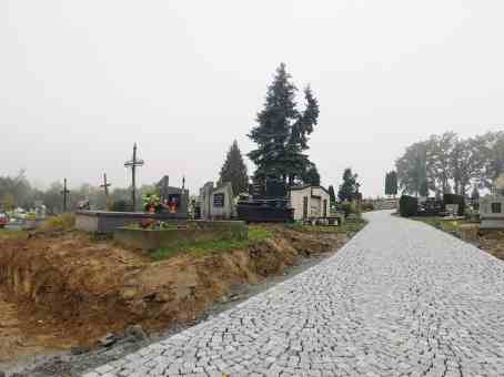 Remont cmentarza - październik 2020.