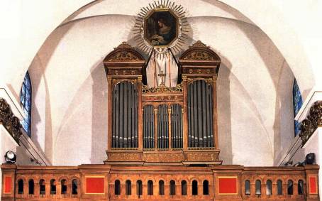 Organy w Żegocińskim kościele - widok z 1999 roku.